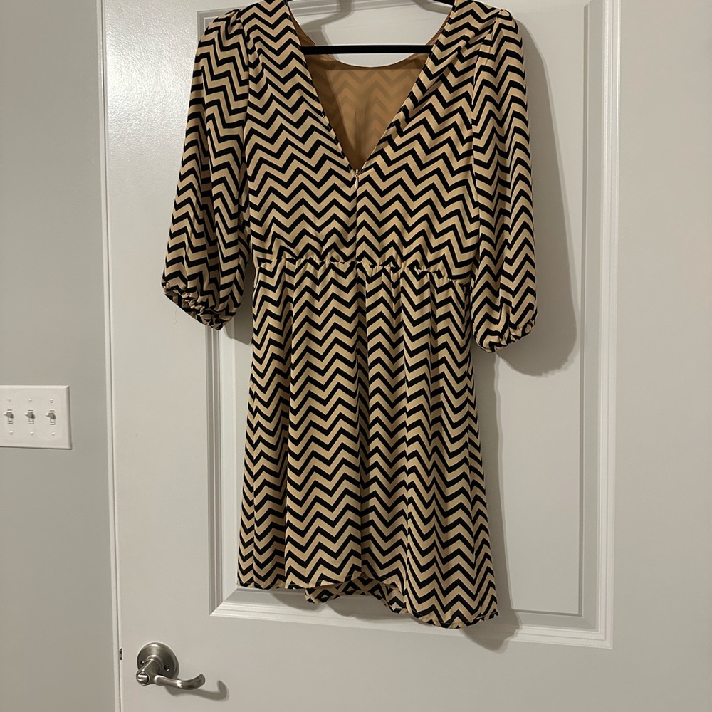 Sugarlips Black and Tan Chevron Dress